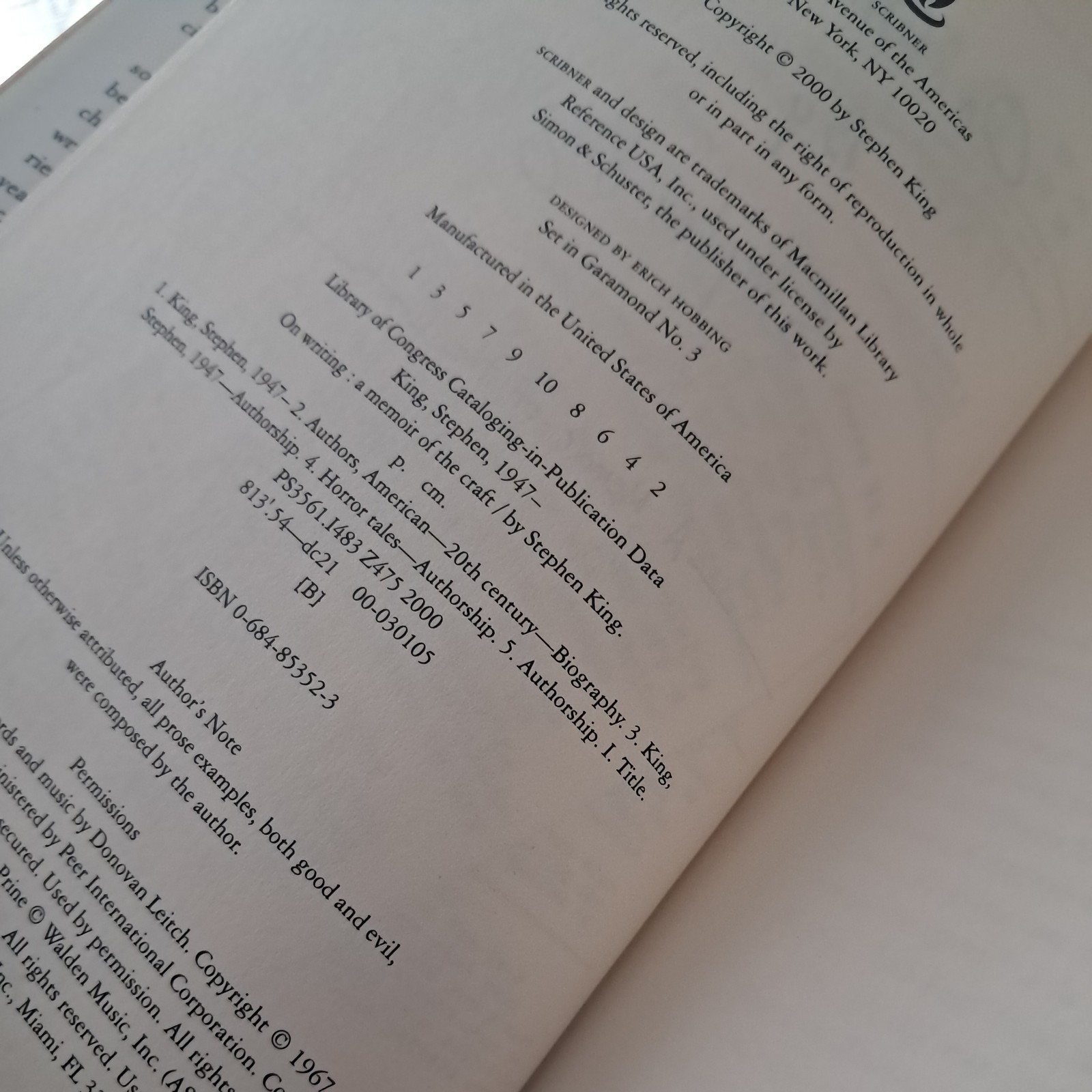 On Writing – Stephen King (2000, HCDJ) 1st Edition First Printing