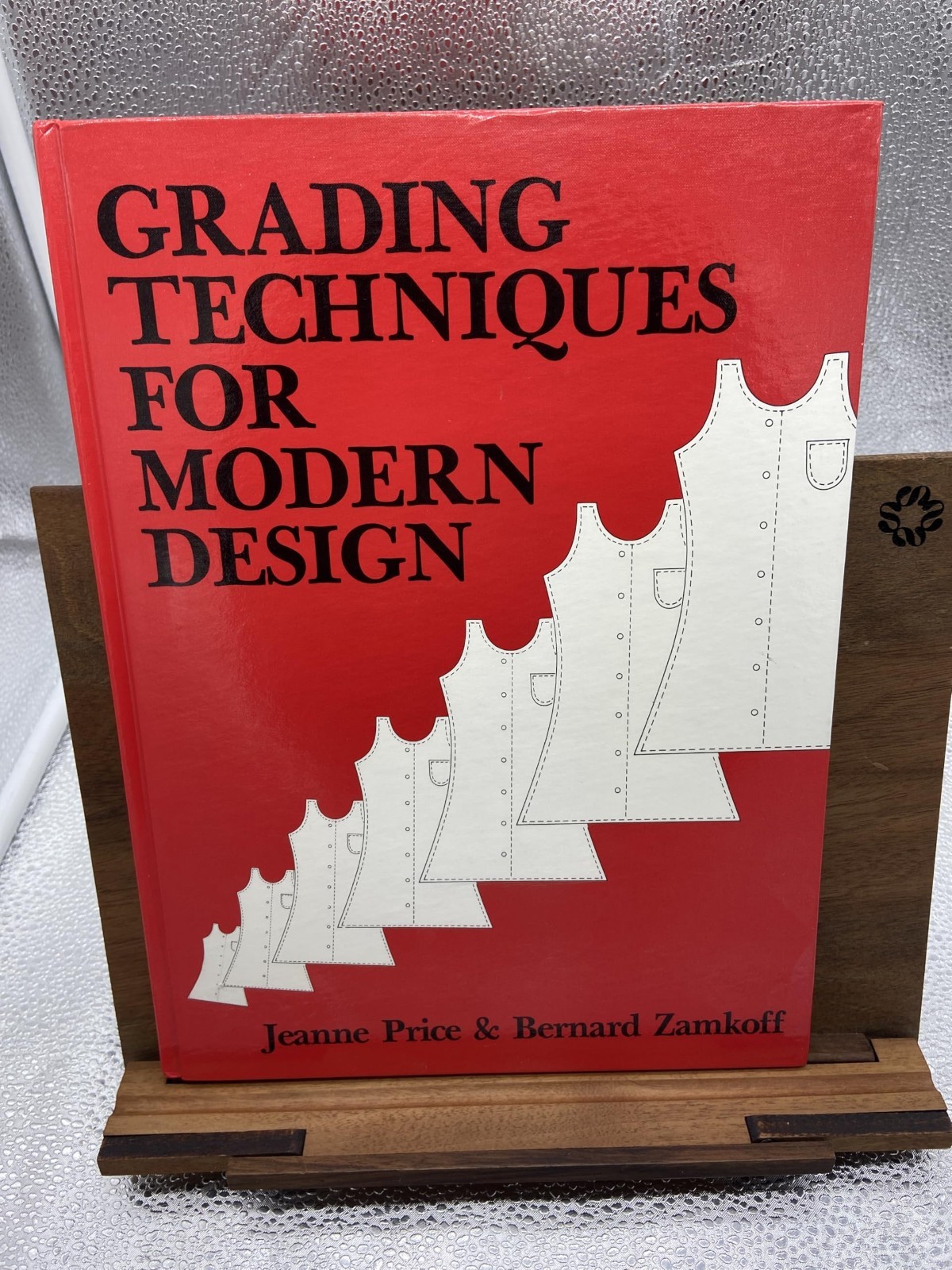 Grading Techniques for Modern Design Price, Jeanne