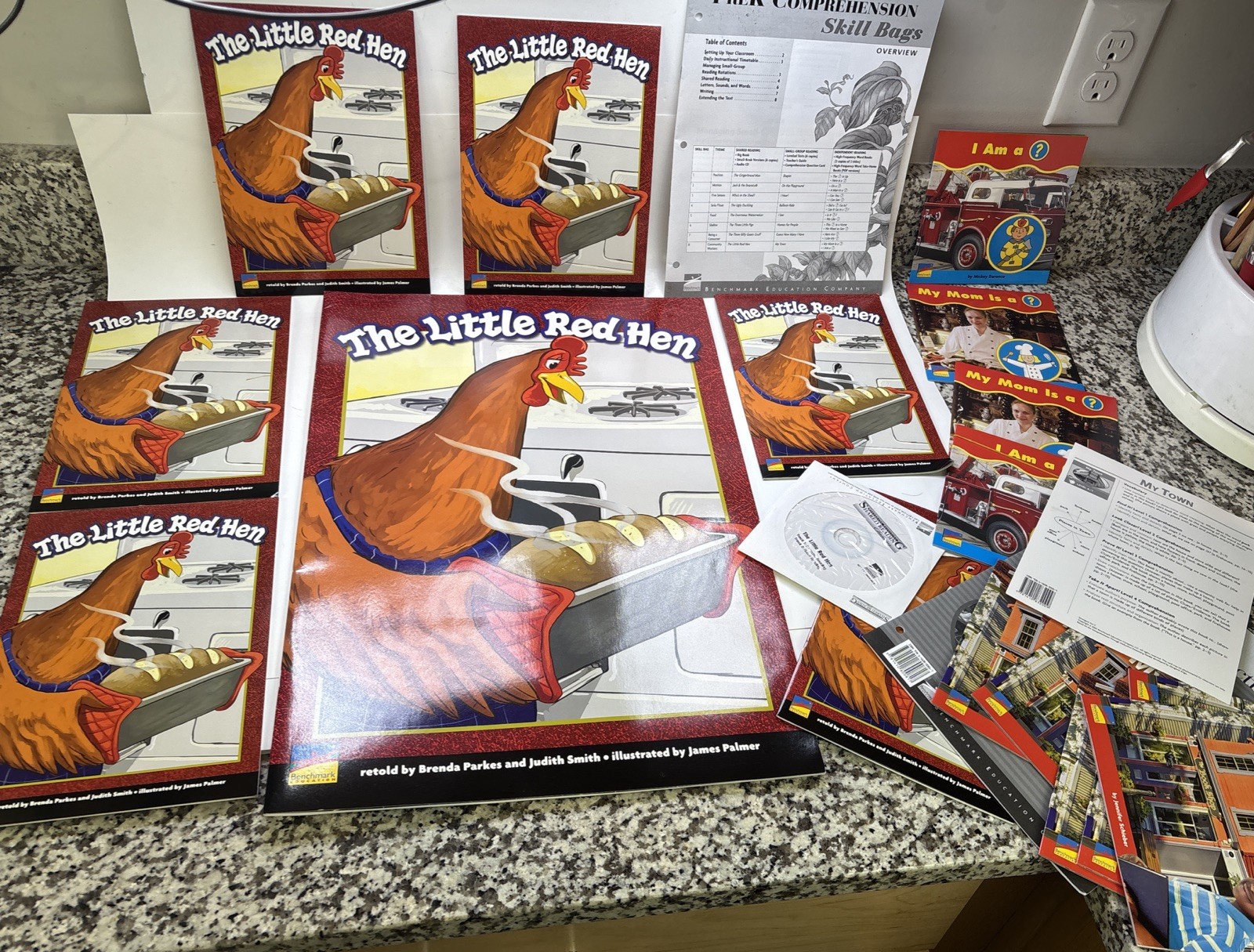 Mixed Lot Of Benchmark Education THE LITTLE RED HEN TEACHER&rsquo;S RESOURCE SYSTEM