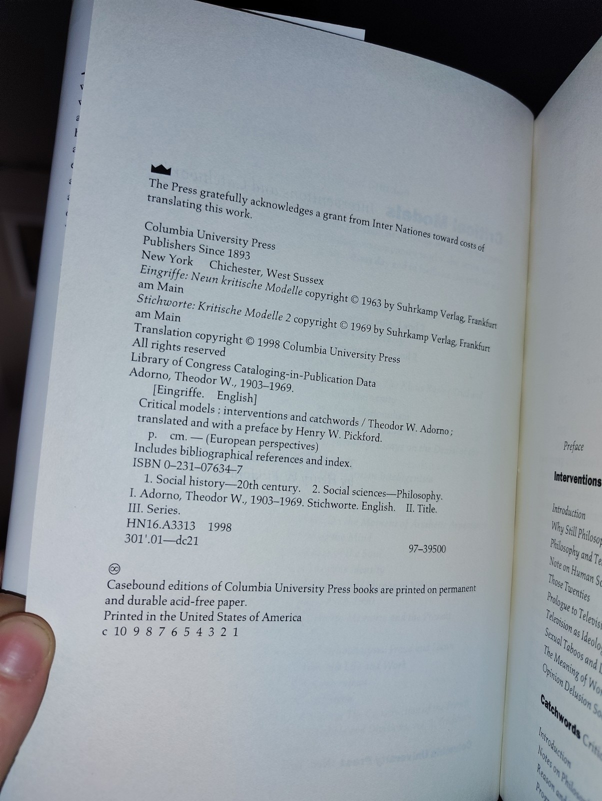Critical Models: Interventions And Catchwords By Theodor W. Adorno ~ 1998 1st Ed
