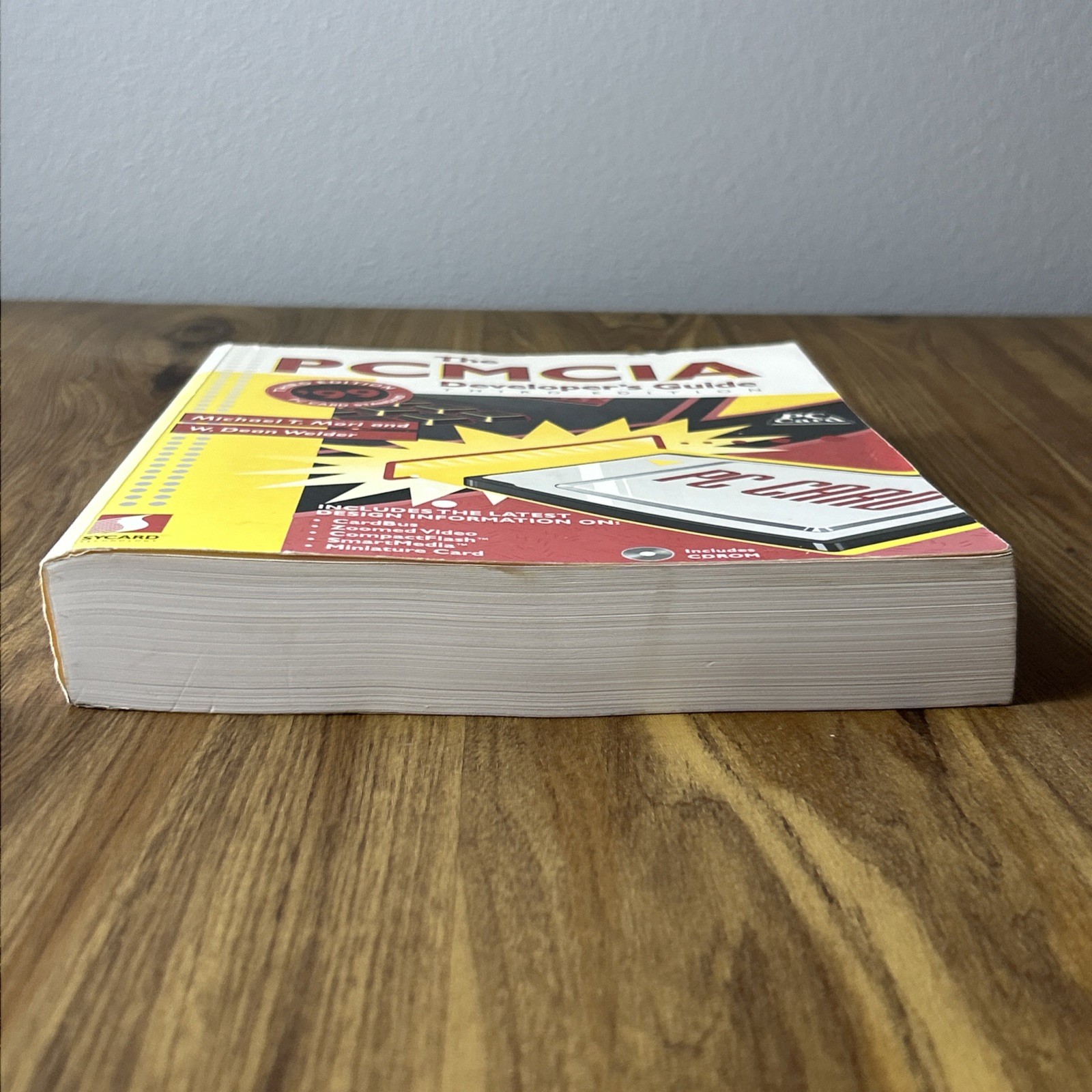 PCMCIA Developer&rsquo;s Guide 3rd Edition by Mori Welder 1999 Paperback with Disc