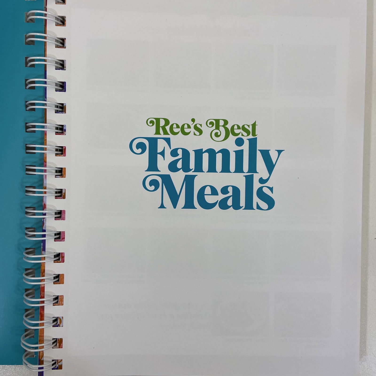 Ree&rsquo;s Best Family Meals 2022 The Pioneer Woman Cookbook Ringbound Hearst