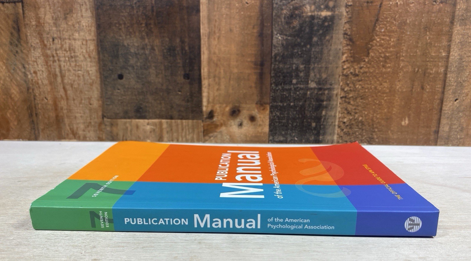 Publication Manual (OFFICIAL) 7th Edition of the American Psychological… PB
