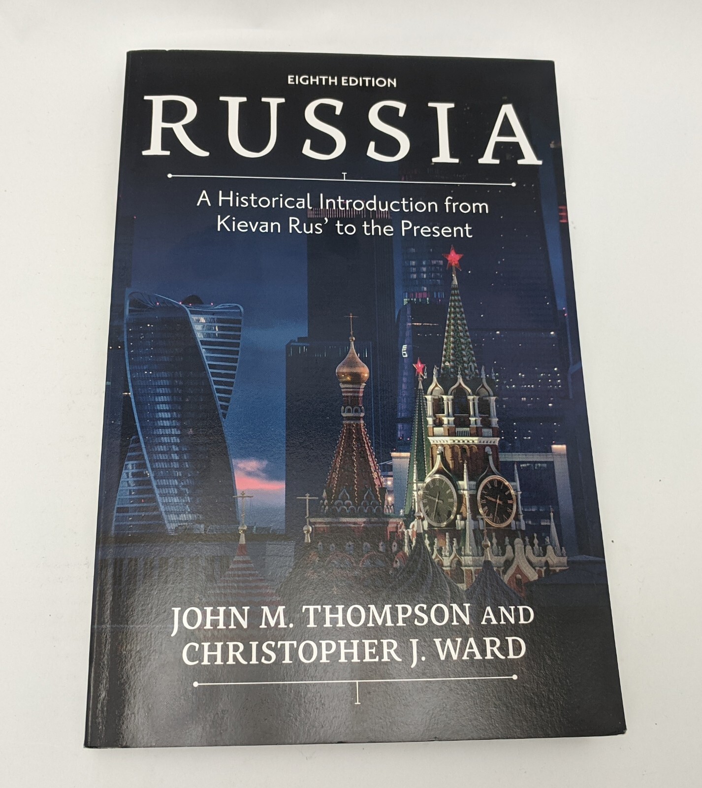 Russia: A Historical Introduction from Kievan Rus&rsquo; to the Present Paperback Book