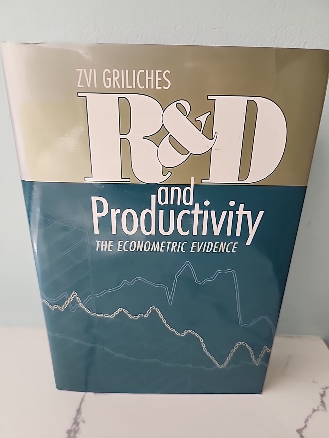 National Bureau of Economic Research Monograph Ser.: R&D Productivity HCB DJ VGC