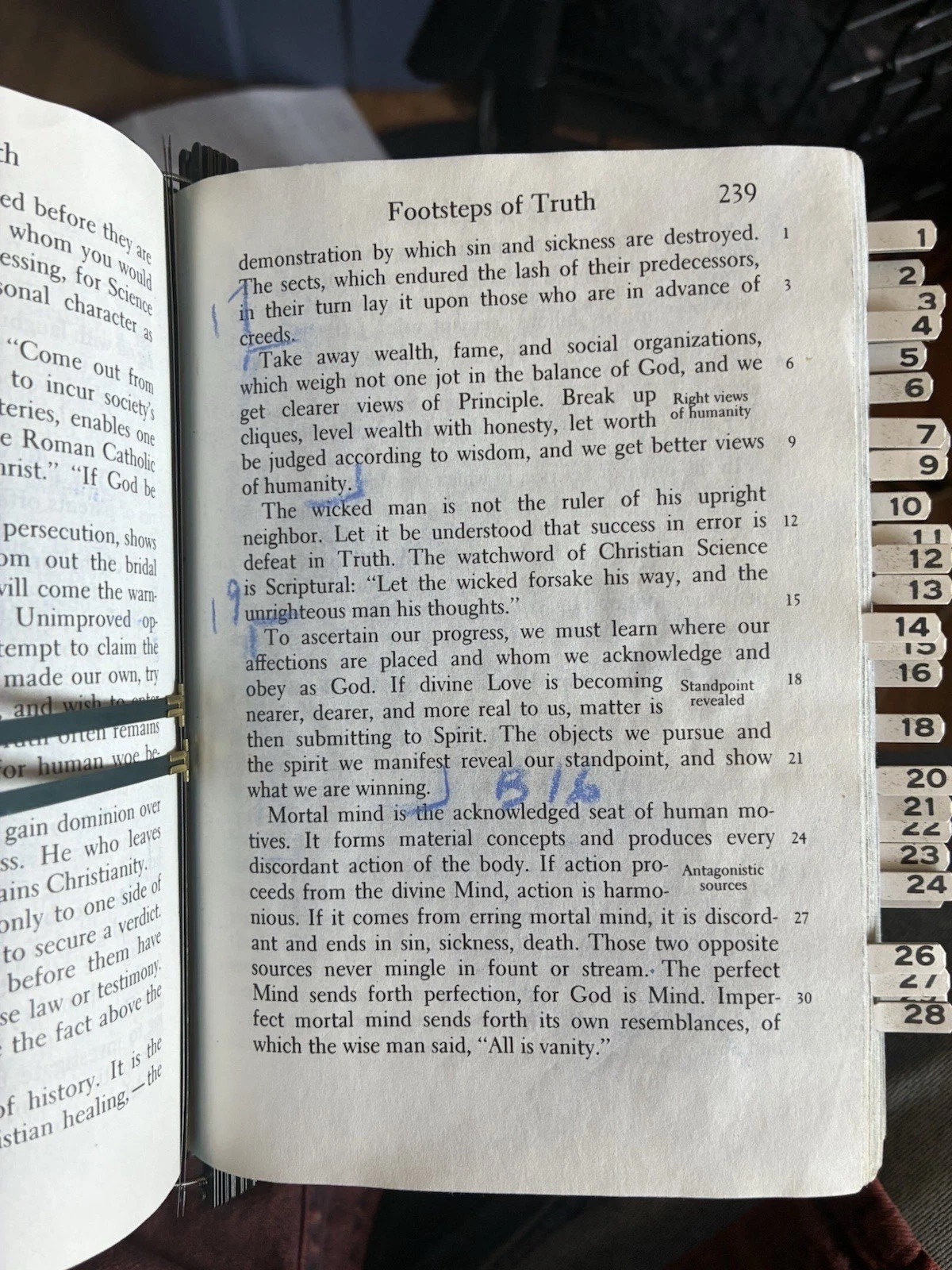 CHRISTIAN SCIENCE AND HEALTH, KEY TO THE SCRIPTURES 1971 BOOK with TABS MUST SEE