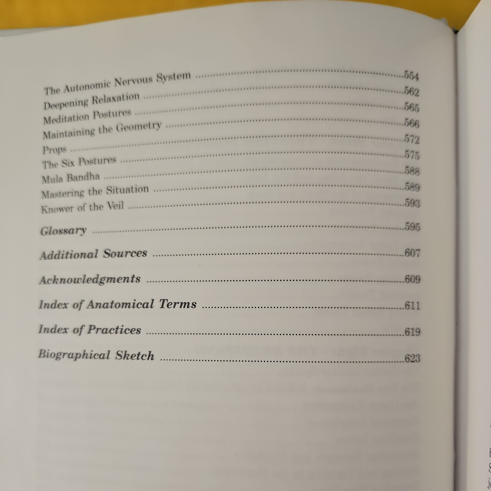 Anatomy of Hatha Yoga : A Manual for Students, Teachers and Practitioners by H.