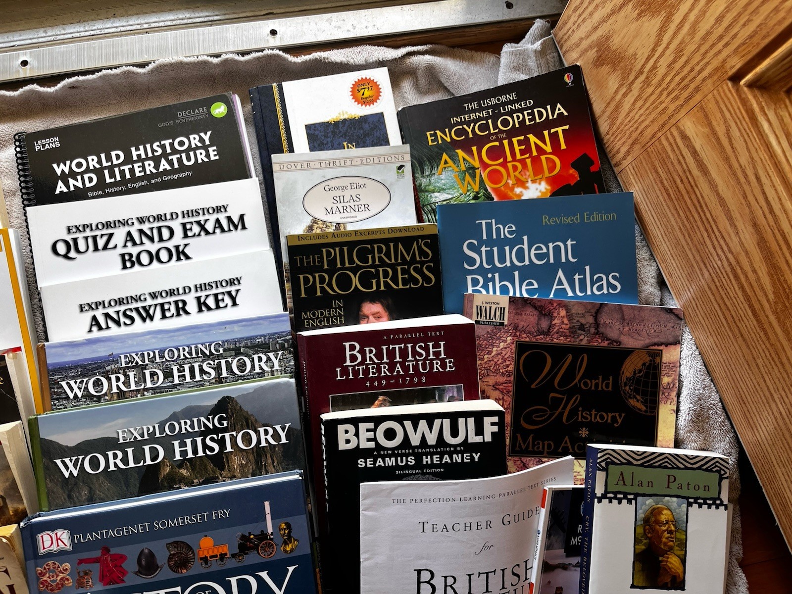 MFW World History and Literature Curriculum – 2007 – Very Good Condition