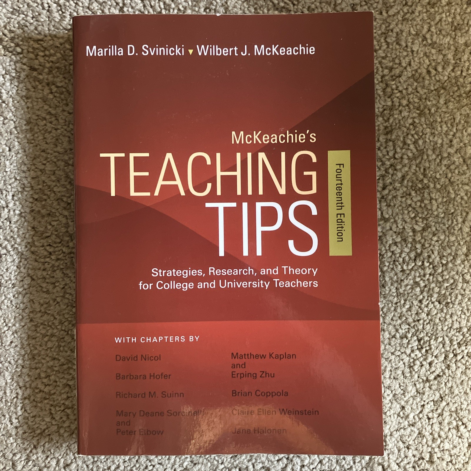 McKeachie&rsquo;s Teaching Tips – 14th Edition, Used Paperback VERY GOOD