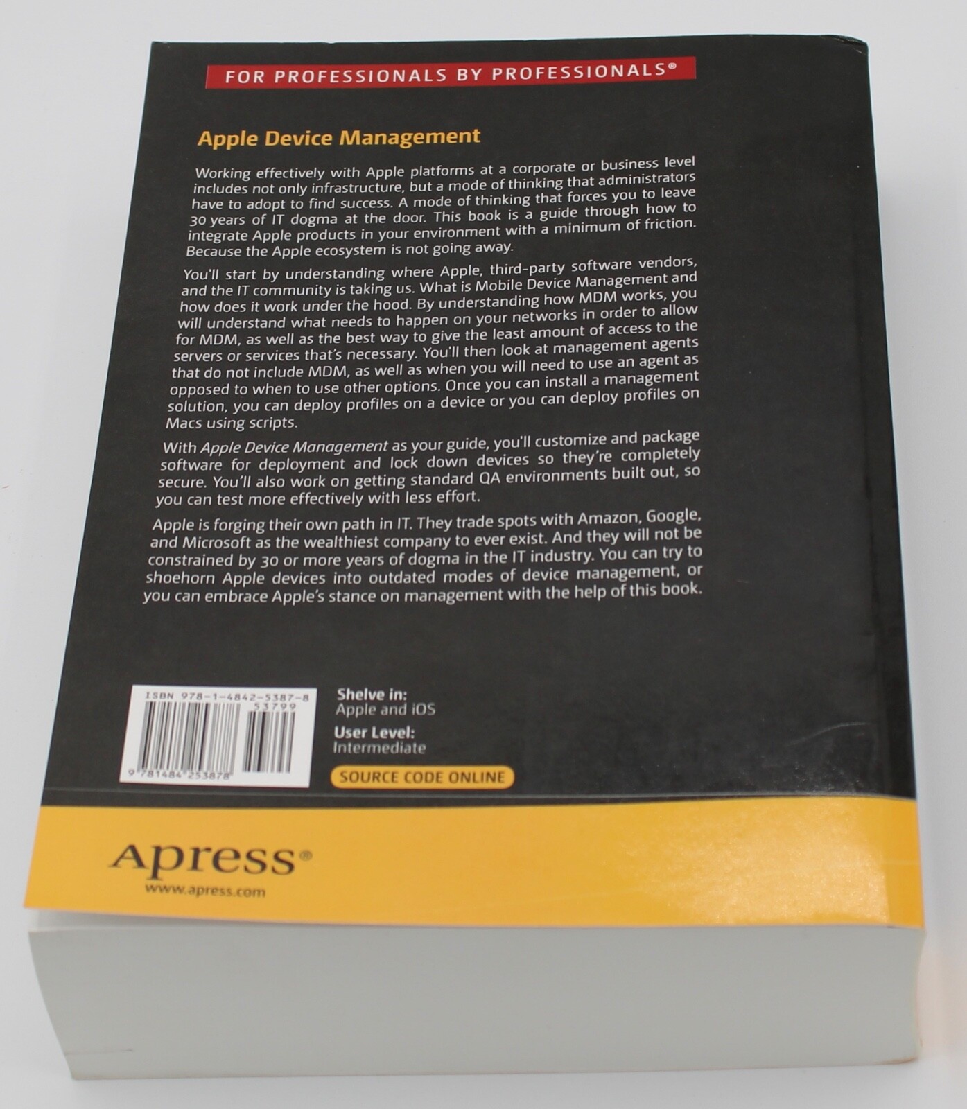APPLE DEVICE MANAGEMENT by CHARLES EDGE & RICH TROUTON 2020, SC VERY GOOD